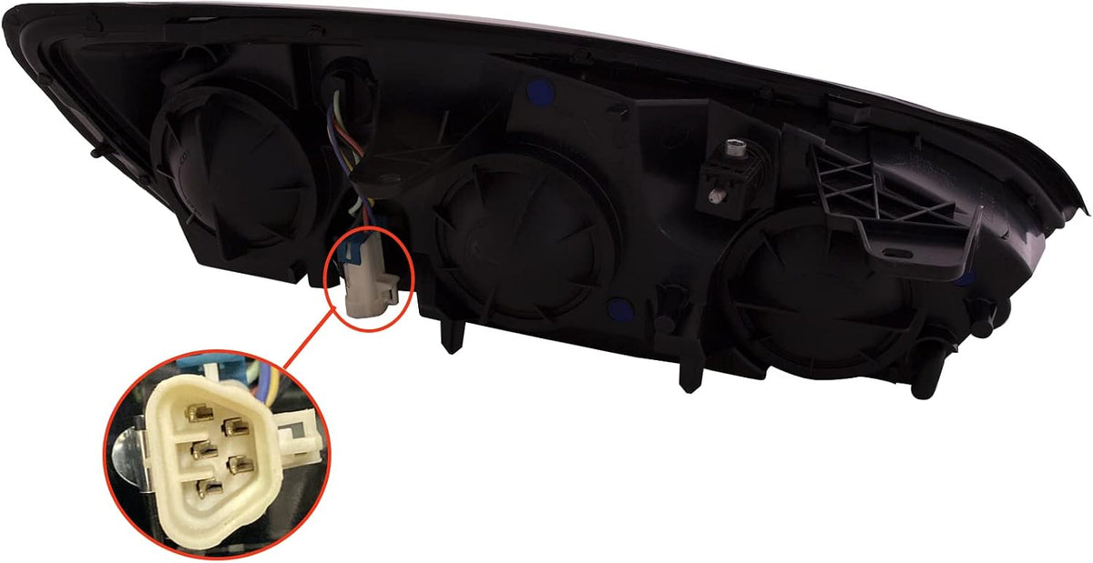 HEADLIGHTSDEPOT Halogen Headlight Compatible With Chevrolet Malibu 2004-2007 Includes Left Driver Side Headlamp