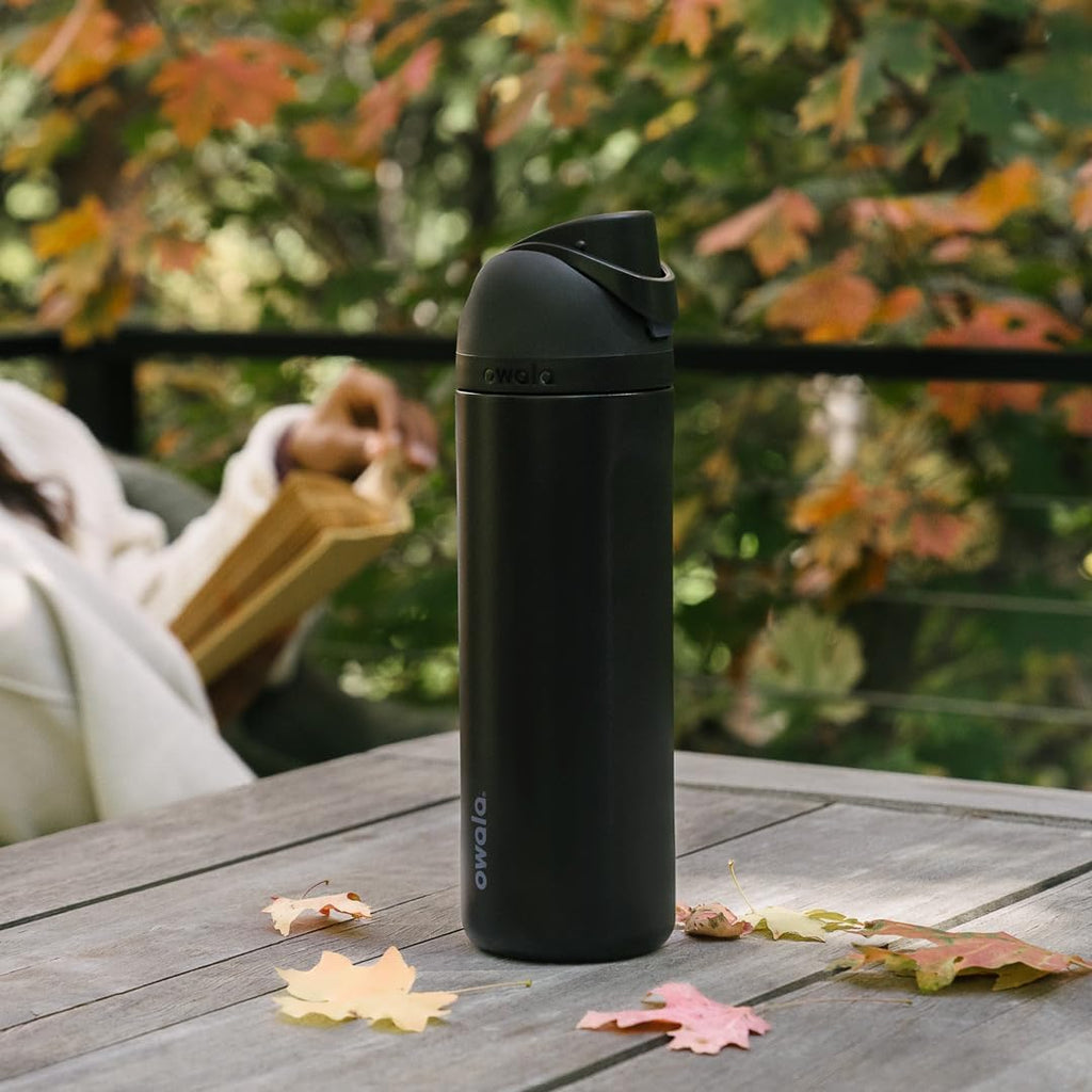 FreeSip Stainless Steel Water Bottle 24 oz Very, Very Dark