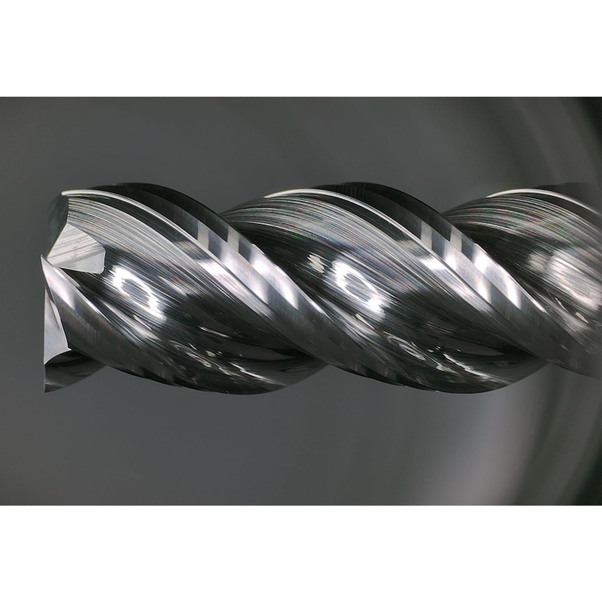 WEXWE Tools High Finishing Carbide End Mill for Aluminum or Copper Cutting, U-Type Design Square Milling Cutter, 3 Flute Mill Bits Sets 1/2 Shank (1/2-3" 1PCS)