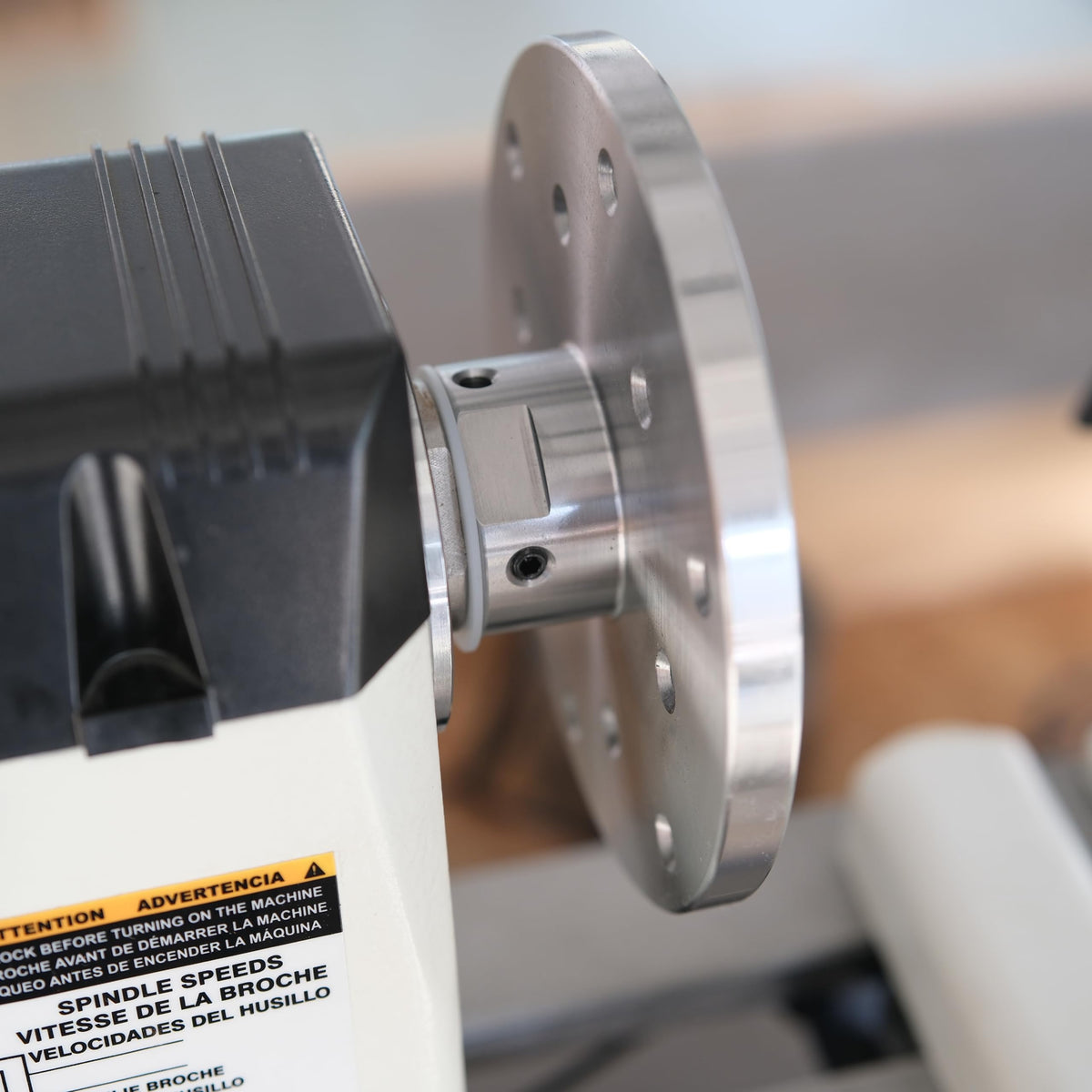 BMWOOD 6" Faceplate with 1-1/4"x8TPI Thread for Woodturning Lathe.