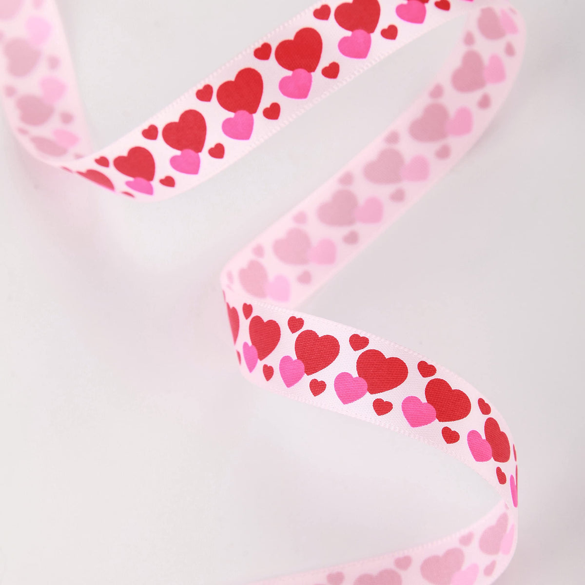 10 Yards 5/8 Inch Valentine's Day Ribbons Pink and Red Heart Satin Ribbon for Wrapping Party DIY Craft Decoration