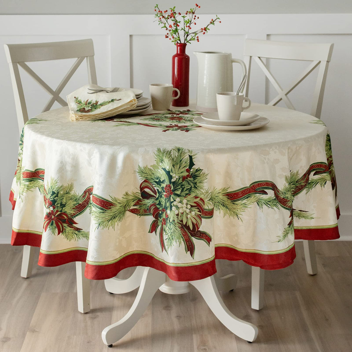 Christmas Ribbons Tablecloth (70" Round)