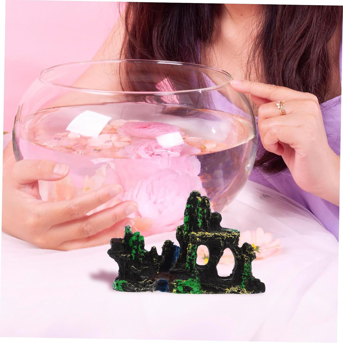Large Fish Tank Decoration Resin Rock Aquarium Ornament with Water Design