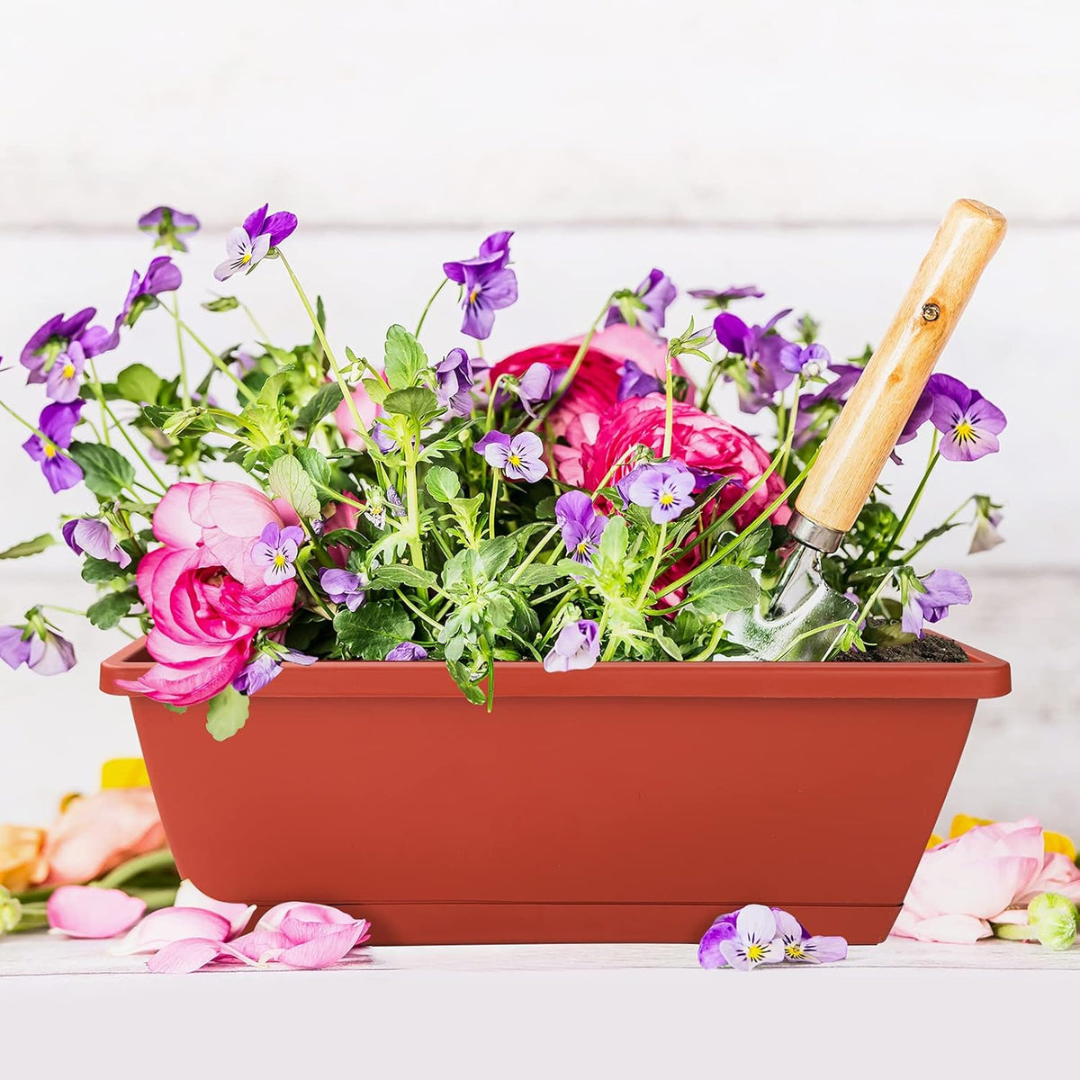 Window Box Planter, 7 Pack Plastic Vegetable Flower Planters Boxes 17 Inches Rectangular Flower Pots with Saucers for