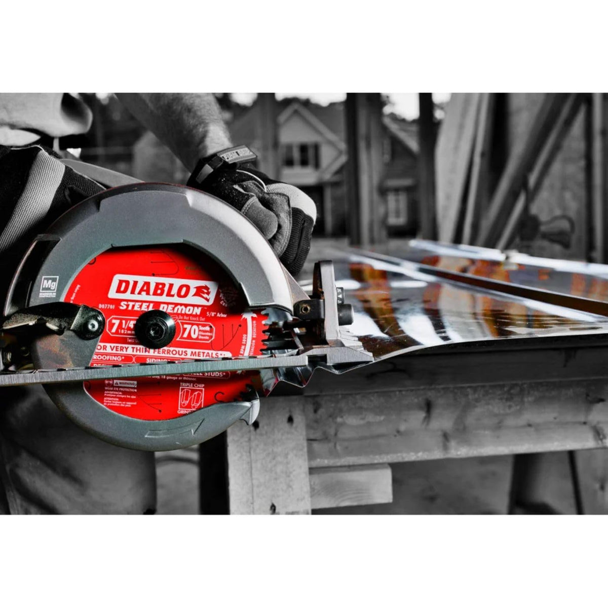 Diablo Steel Demon Carbide Saw Blade for Thin Metal - 7-1/4-Inch x 70-Teeth