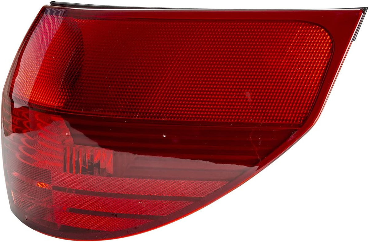 TYC Right Tail Light Assembly Compatible with 2004-2005 Toyota Sienna