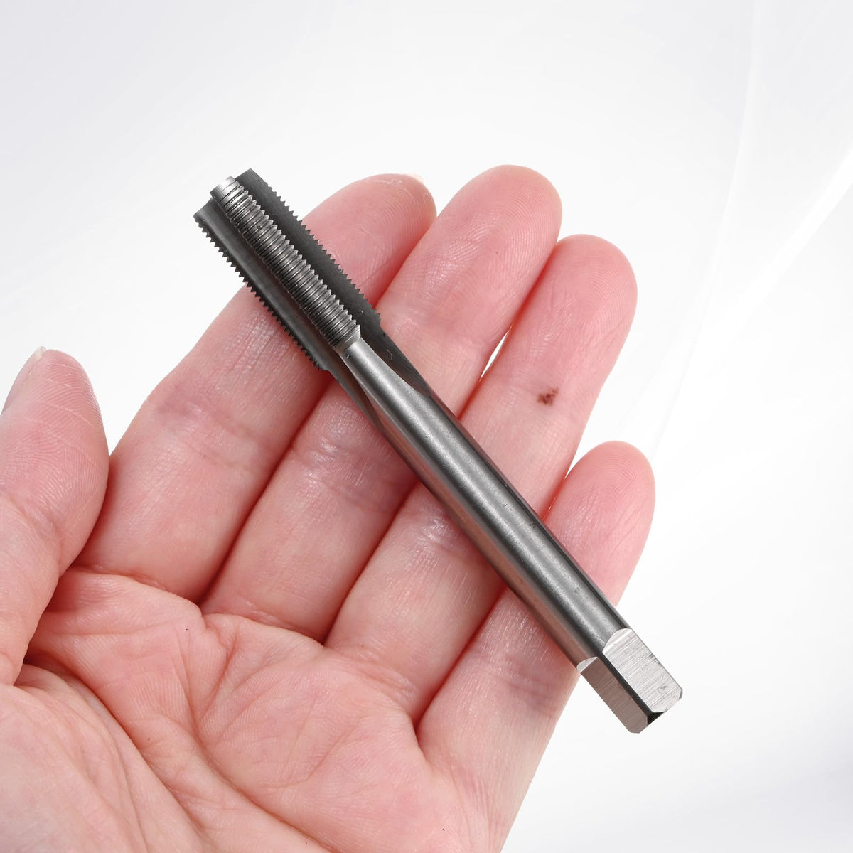 M METERXITY M10x0.75mm Metric Thread Tap, High Speed Steel 79mm Length Straight Flute Right Hand Thread Screw Tapping Tool for Drilling/Milling Machines/CNC Machine Tools
