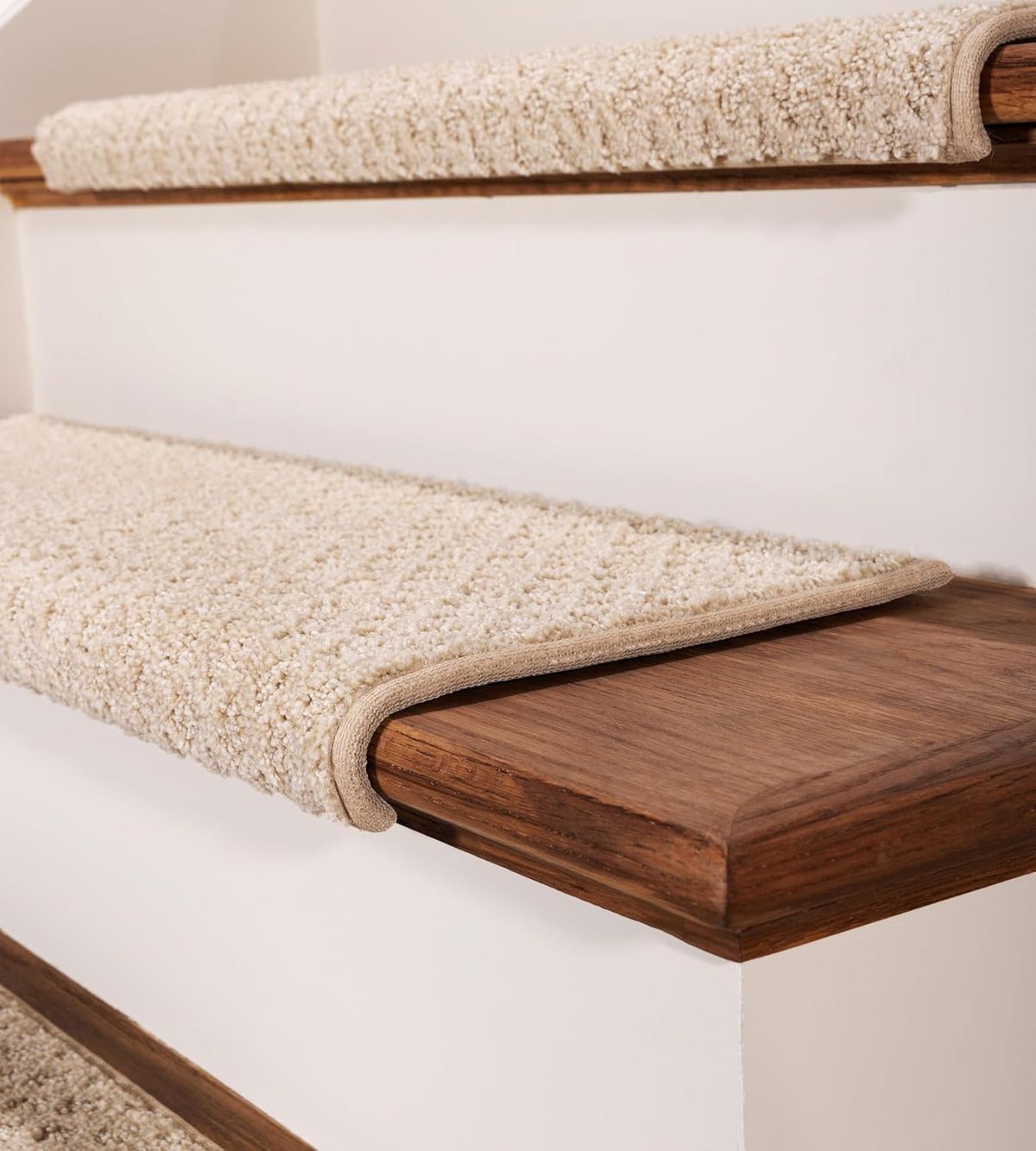 Rounded Bullnose Carpet Stair Treads - Anti Slip Indoor Stair Mats for Wooden Stairs, Style: Bayside Charm, Crystal