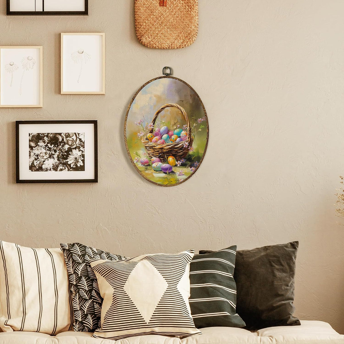 Vintage Easter Eggs Oval Wall Art Decor, Spring Farmhouse Oval Hanging Wall Decor, Easter Egg in Basket Canvas Framed
