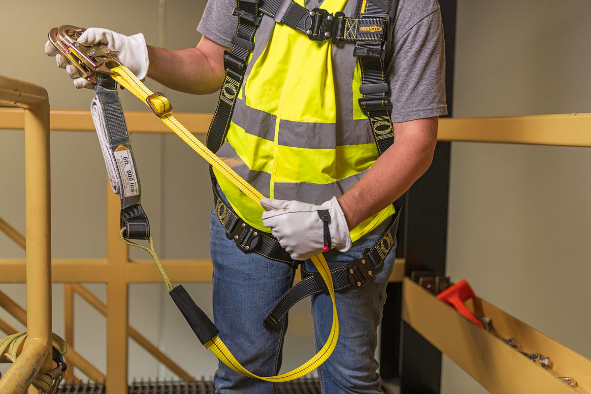 01285 SSAWL4-6 Shock Absorbing Adjustable Lanyard from 4-Feet to 6-Feet