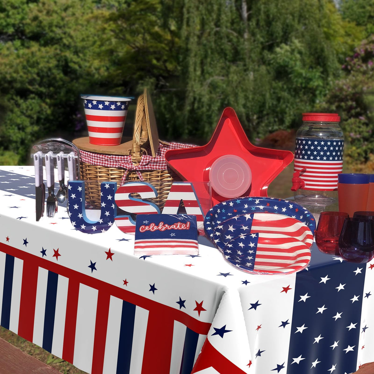 Patriotic 4th of July Plastic Tablecloth, Rectangle, 3 Pack