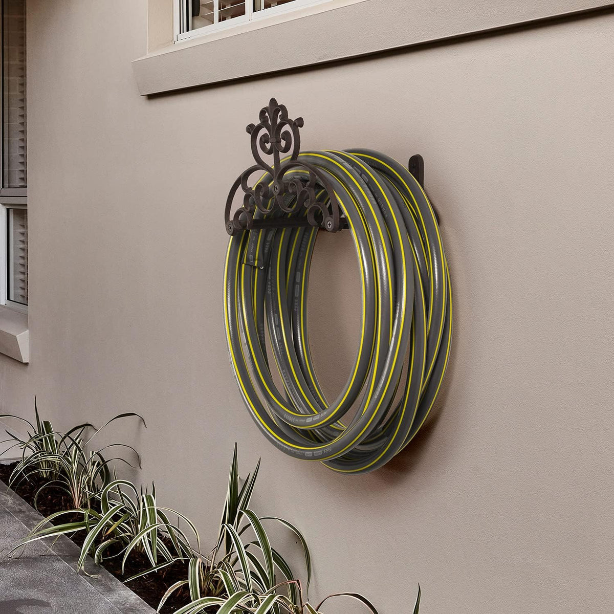 Brown Heavy Duty Cast Iron Outdoor Garden Water Hose Hanger | Wall Mounted Hose Reel with Vintage Scrollwork Design