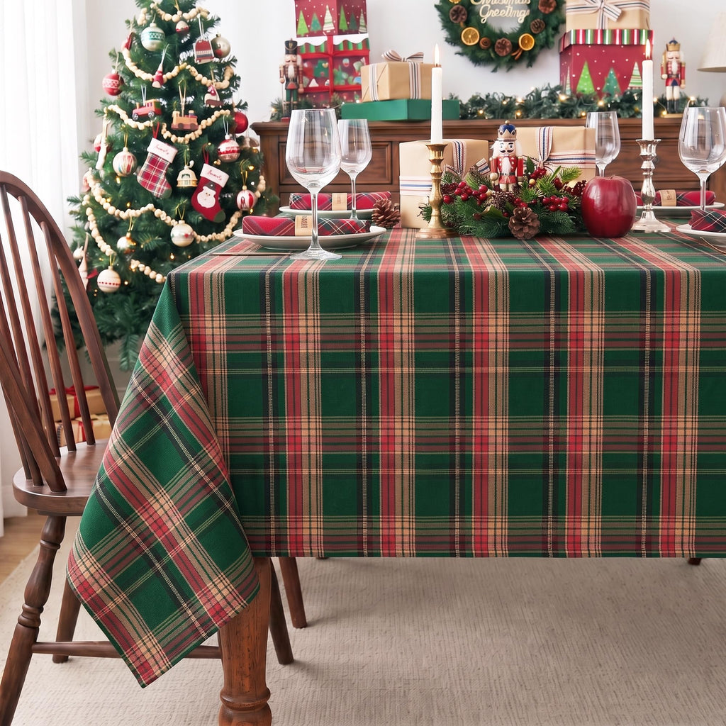 Christmas Tablecloth Rectangular, Tartan Plaid, 60x84 Inch
