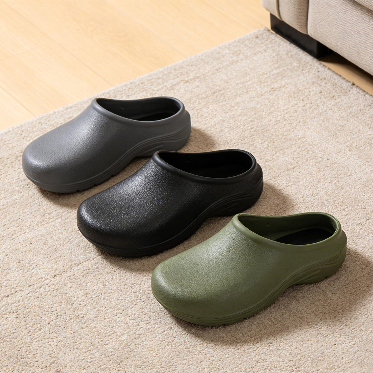Closed Toe Work Clogs for Women & Men, Waterproof EVA Nurse and Chef Shoes