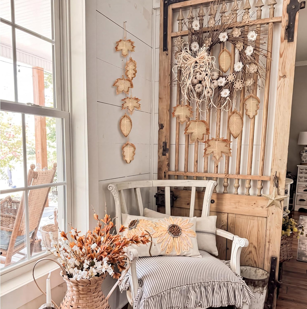 12 Pcs Vintage Fall Leaves Decorations Wood Rustic Fall Leaves Hanging Book Newspaper Design 3D Maple Leaf Decoration